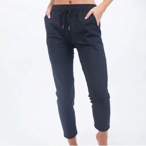 Zyia Black Small Everywhere Pant